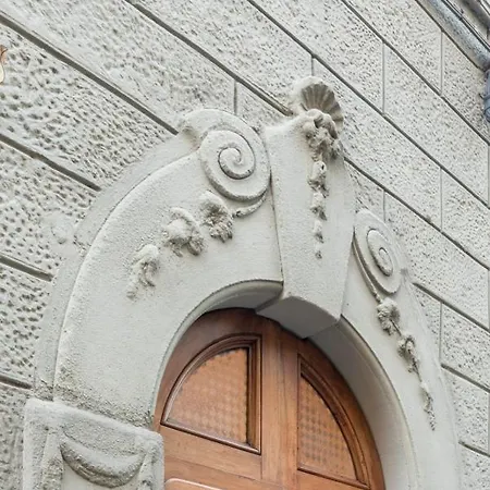 Lovely Loft 2 Steps From The Cathedral In *